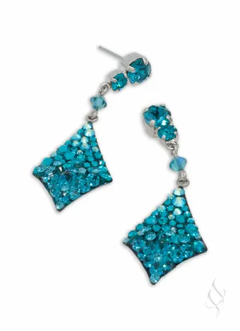 Stefanie Somers KENDRA #17 vertical thumbnail