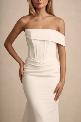 MWL Rhode #6 frontface vertical cropped thumbnail