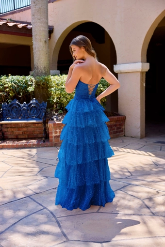 Primavera Couture Style: 4510 #7 backface vertical thumbnail