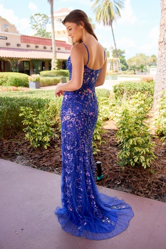 Primavera Couture Style #4549 $7 backface vertical thumbnail