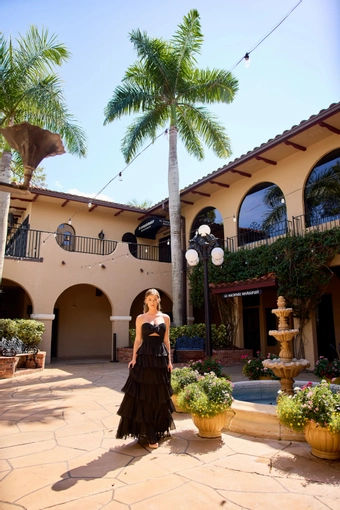 Primavera Couture Style: 4563 #4 frontface vertical thumbnail