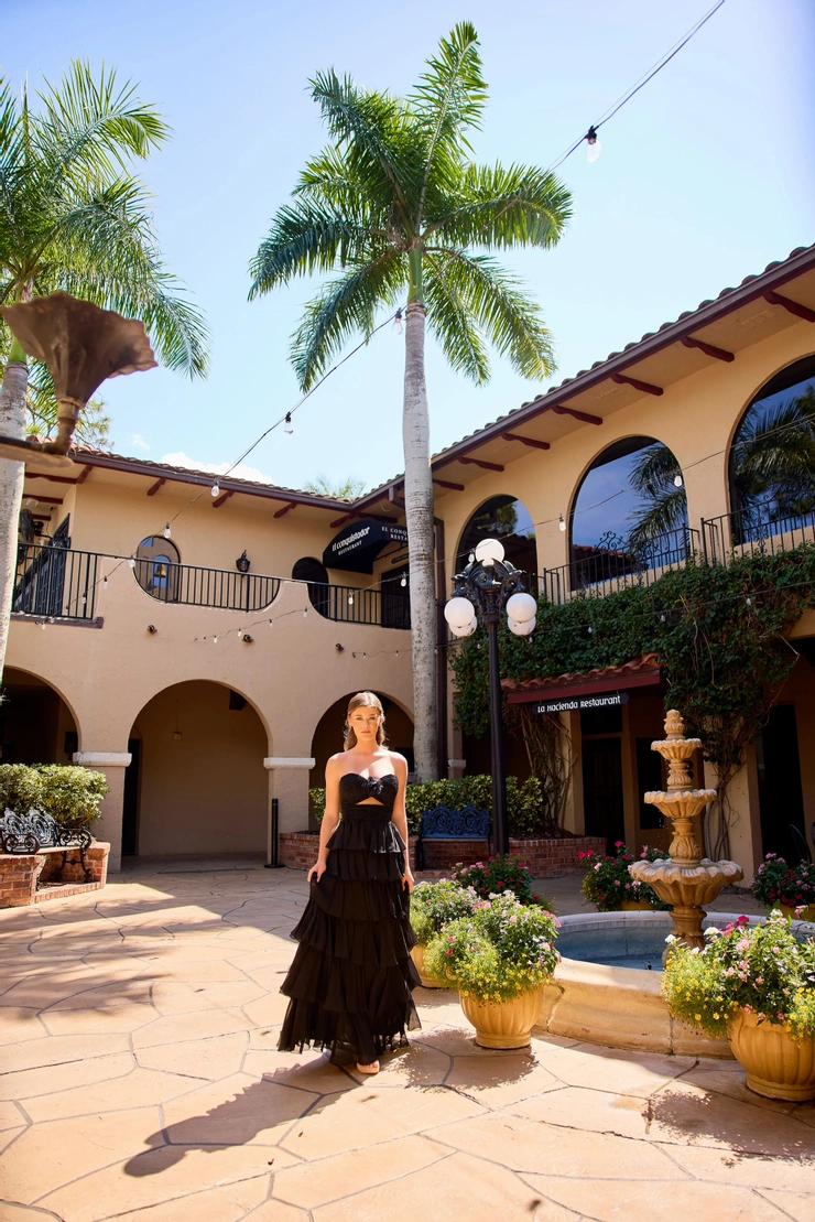 Primavera Couture Style #4563 #1 frontface vertical picture