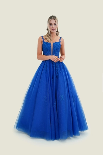 Vogue Prom Style: 7801 #1 frontface vertical thumbnail