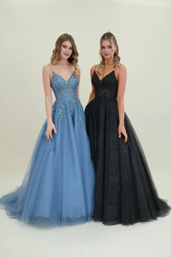 Vogue Prom Style: 7802 #1 frontface vertical thumbnail