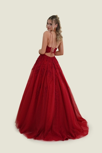 Vogue Prom Style: 7810 #3 backface vertical thumbnail