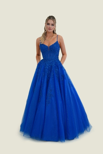 Vogue Prom Style: 7810 #1 frontface vertical thumbnail