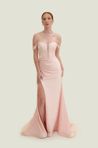 Vogue Prom 7834 #1 frontface vertical thumbnail
