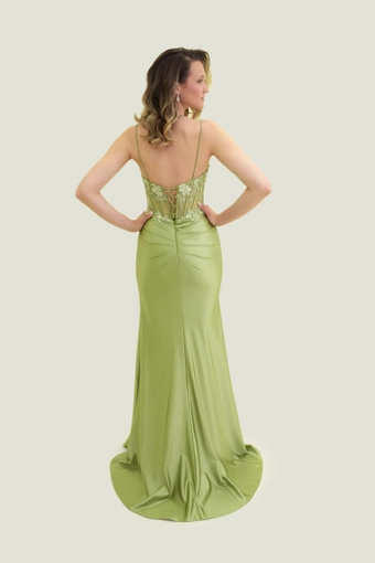 Vogue Prom 7845 #1 default backface vertical thumbnail