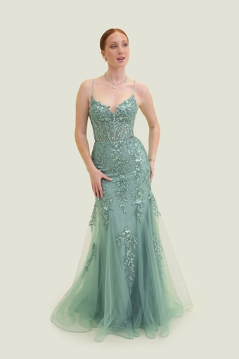 Vogue Prom 7847 #1 frontface vertical thumbnail