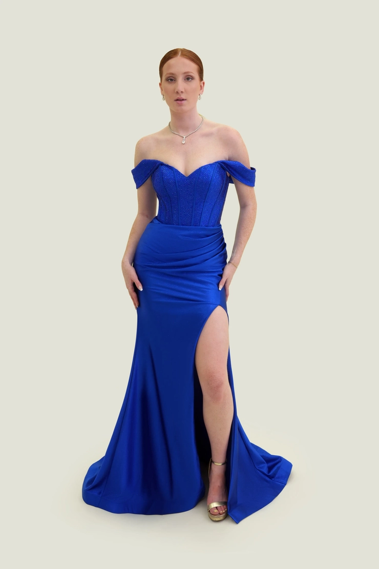 Vogue Prom 7852 Default Thumbnail Image