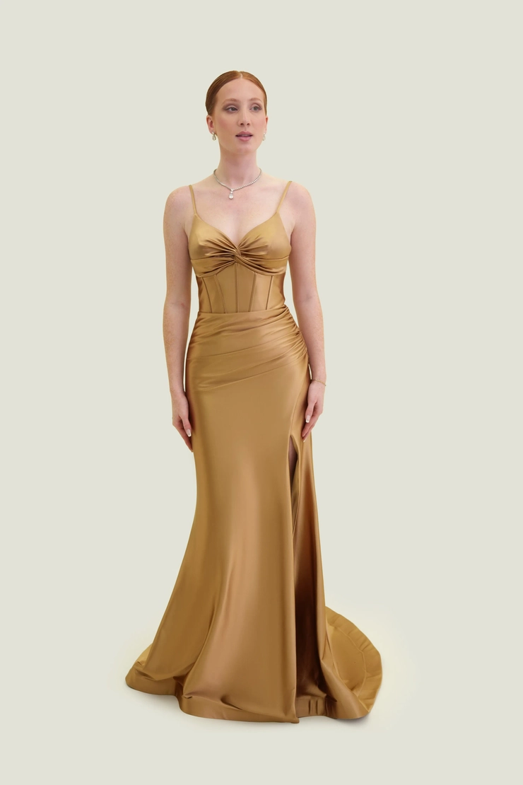 Vogue Prom 7870 Default Thumbnail Image