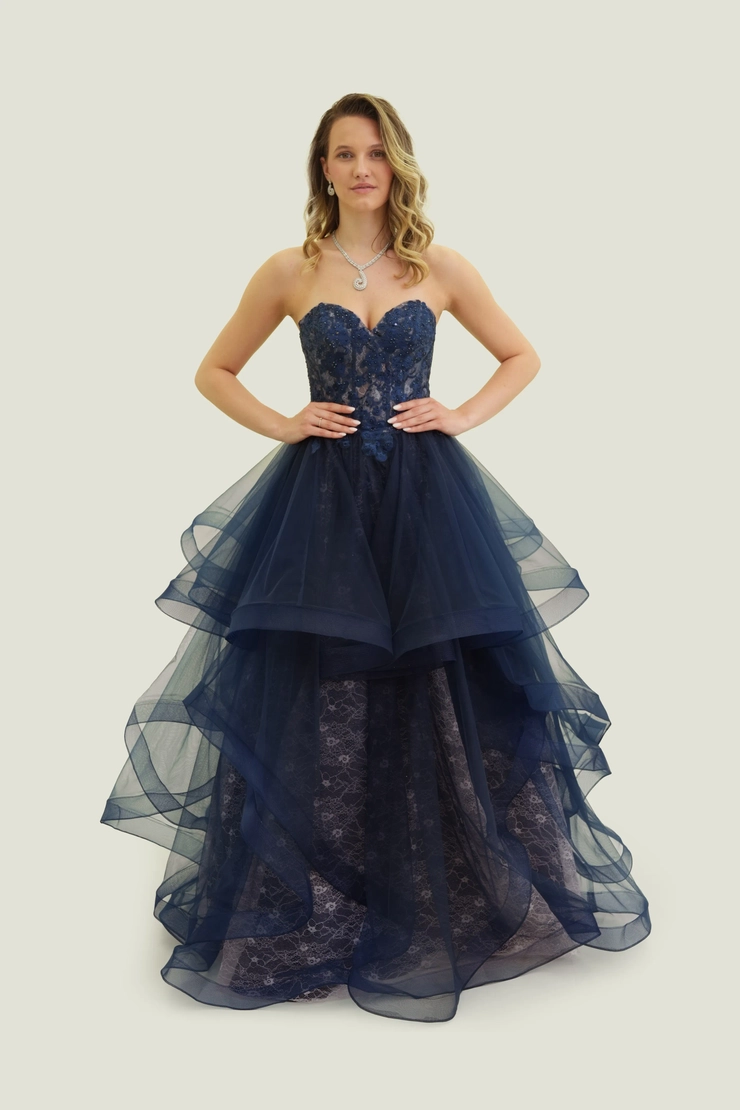 Vogue Prom 7874 Default Thumbnail Image