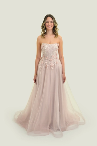 Vogue Prom Style: 7883 #0 default frontface vertical thumbnail