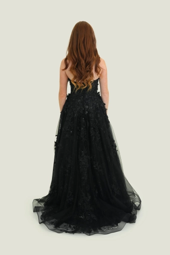 Vogue Prom Style: 7886 #1 default backface vertical thumbnail