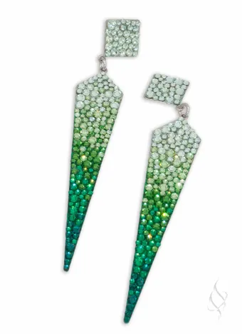 Stefanie Somers Style #DALTON Ombre $7 vertical thumbnail