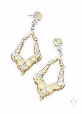 Stefanie Somers Style #NIKKO Demi $4 vertical thumbnail