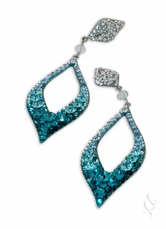 Stefanie Somers Style #PHAEDRA Ombre $0 vertical thumbnail