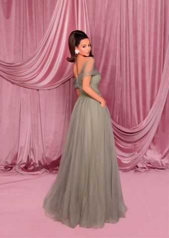 Nicoletta Style #NC3017 $5 default backface vertical thumbnail