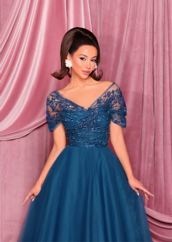 Nicoletta Style #NC3033 $5 frontface vertical cropped thumbnail