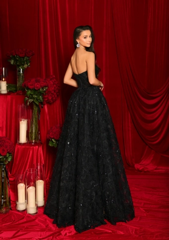 Nicoletta Style #NC3084 $3 default backface vertical thumbnail