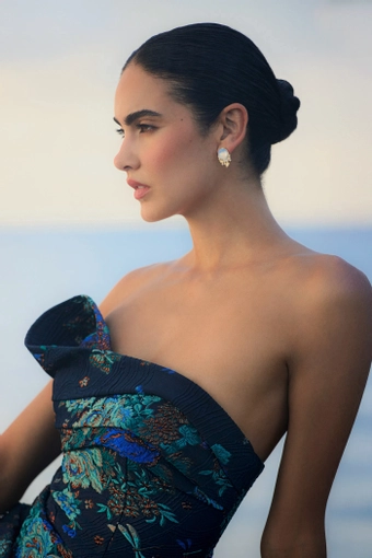 Anne Barge Couture Style #Mariana #3 frontface vertical cropped thumbnail