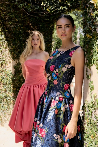 Anne Barge Couture Style #Renanta #1 frontface vertical cropped thumbnail