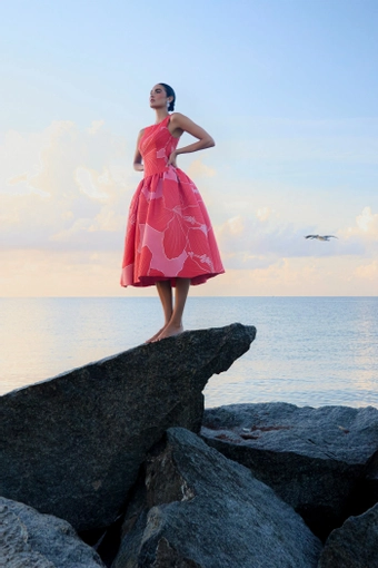 Anne Barge Couture Style #Rocio #1 frontface vertical thumbnail