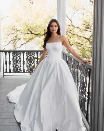 Simonne St Charles Style #Abigail #0 default frontface vertical thumbnail