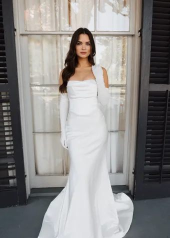 Simonne St Charles Style #James #1 frontface vertical thumbnail