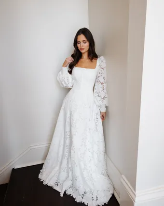 Simonne St Charles Style #Scarlett #1 frontface vertical thumbnail