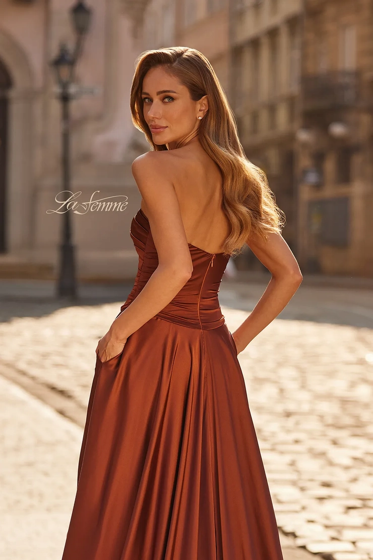 La Femme Style #33417 #19 backface vertical cropped picture
