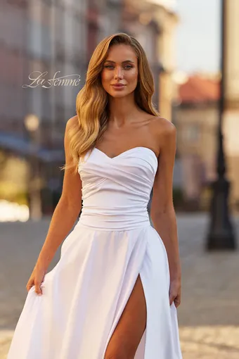 La Femme 33417 #2 White frontface vertical thumbnail