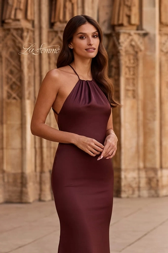 La Femme Style #33732 $4 Chocolate frontface vertical cropped thumbnail