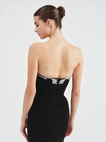 Nicole and Felicia Style #NV088 #3 backface vertical cropped thumbnail