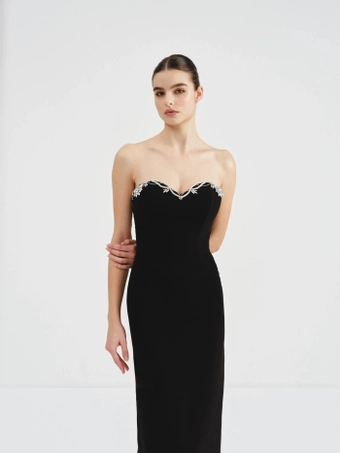 Nicole and Felicia Style #NV088 #2 frontface vertical cropped thumbnail