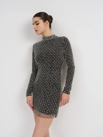 Nicole and Felicia Style #NV130 #2 frontface vertical cropped thumbnail