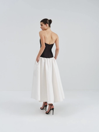 Nicole and Felicia Style #NV128 #1 default backface vertical thumbnail