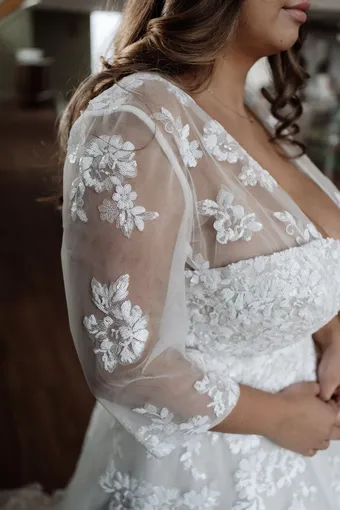 Rivers Signature collection WD025 V #32 frontface vertical cropped thumbnail