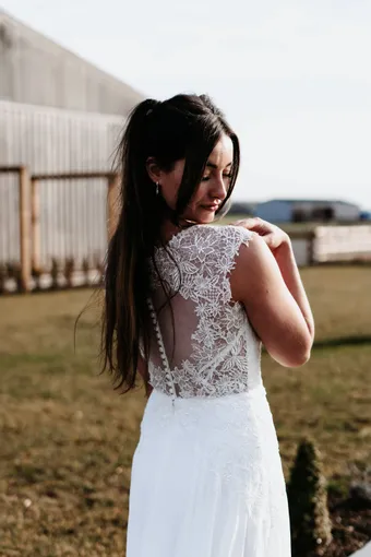 Rivers Signature collection WD043 COR #32 backface vertical cropped thumbnail