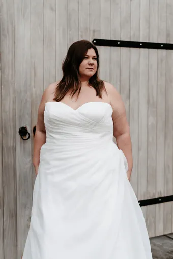 Rivers Signature collection WD089 COR #26 frontface vertical cropped thumbnail