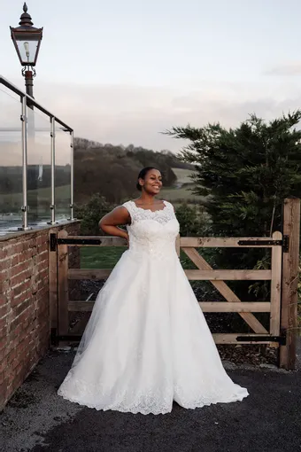 Rivers Signature collection WD095 COR #2 frontface vertical thumbnail