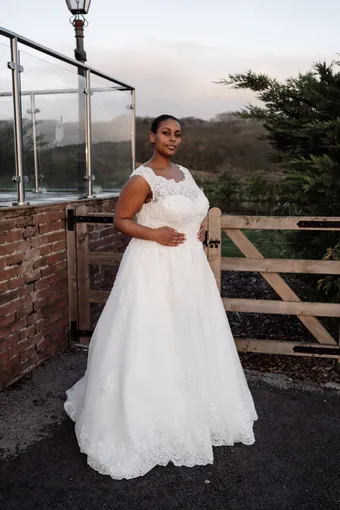 Rivers Signature collection WD095 COR #9 frontface vertical thumbnail