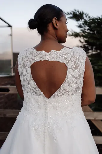 Rivers Signature collection WD095 COR #51 backface vertical cropped thumbnail