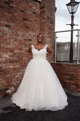 Rivers Signature collection WD111 COR #3 frontface vertical thumbnail