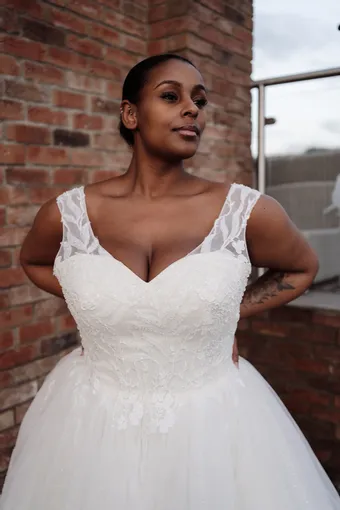 Rivers Signature collection WD111 COR #18 frontface vertical cropped thumbnail