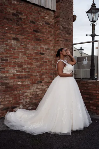 Rivers Signature collection WD111 COR #10 frontface vertical thumbnail