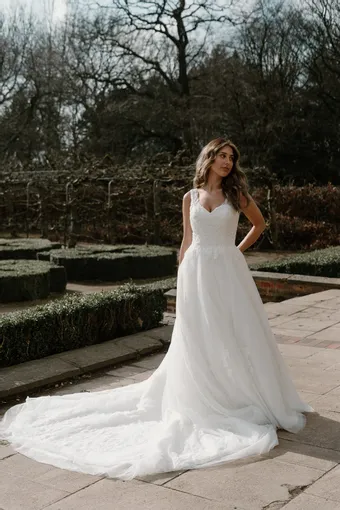 Rivers Signature collection WD111 COR #2 frontface vertical thumbnail