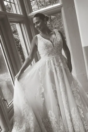 Rivers Signature collection WD121 CORD #32 frontface vertical cropped thumbnail