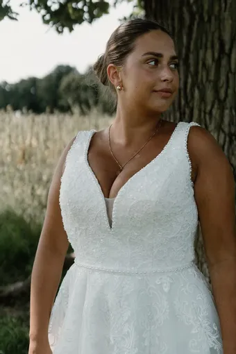 Rivers Signature collection WD121 CORD #48 frontface vertical cropped thumbnail