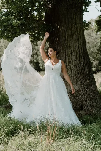 Rivers Signature collection WD121 CORD #20 frontface vertical thumbnail